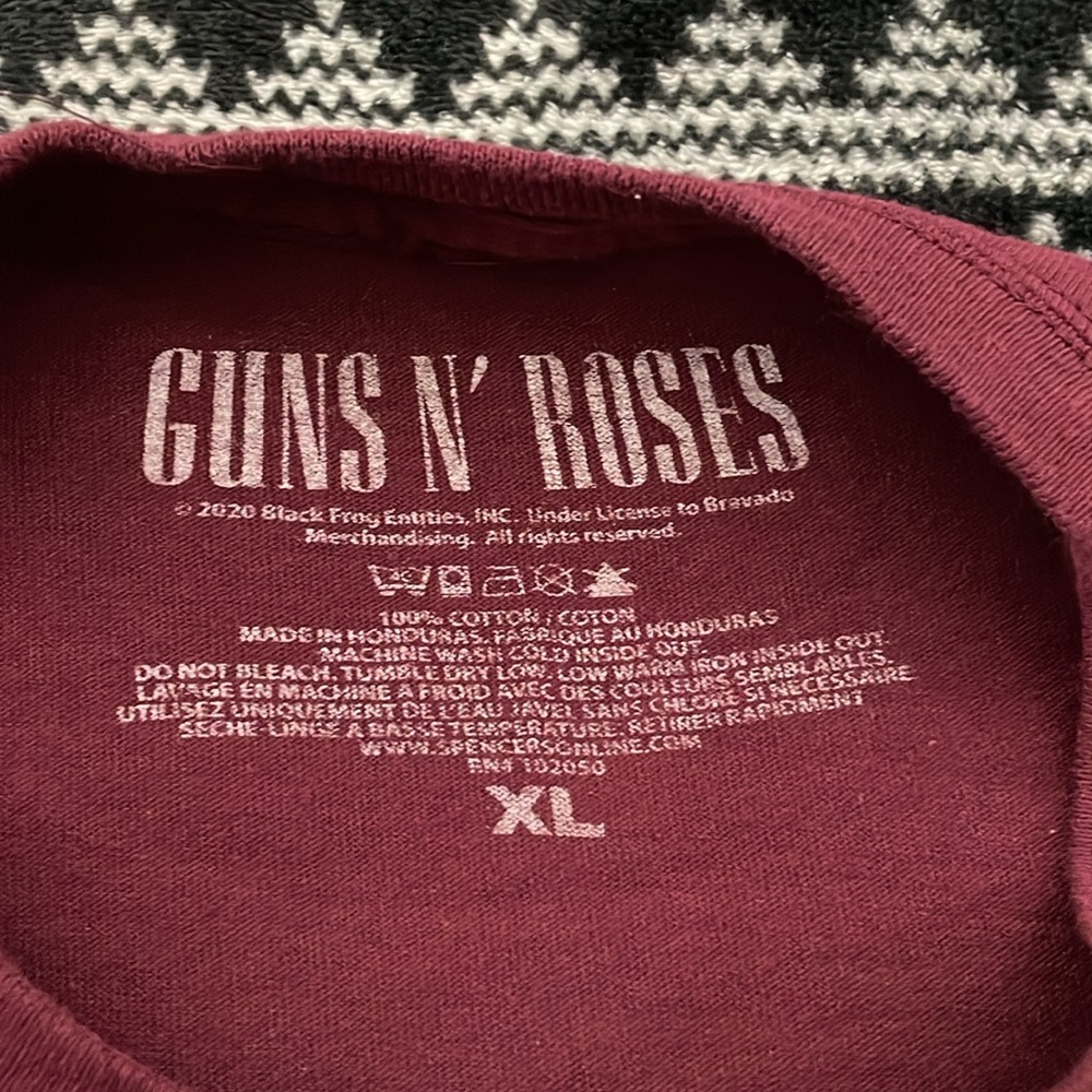 Guns N' Roses - Picture 3 of 6